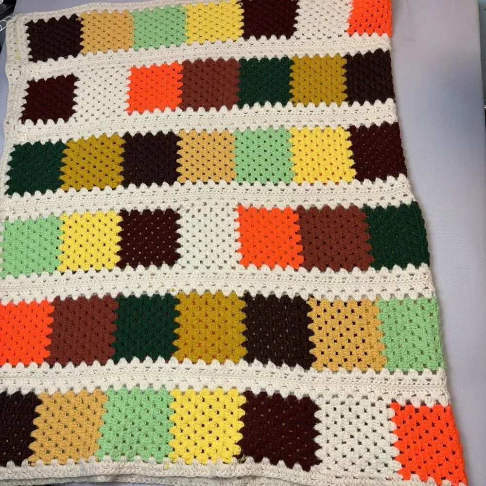 VTG Hand Crocheted Granny Square Sofa Throw Roseanne Style White Trim 76”x45”